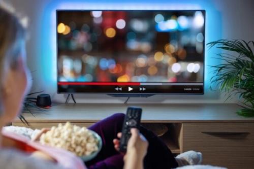 تماشای مداوم تلویزیون خطر لختگی خون را زیاد می کند