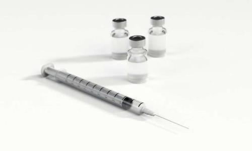 تزریق بیش از ۱۸هزار دز واکسن کرونا در کشور طی ۲۴ ساعت گذشته