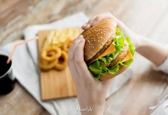 چگونه بدون پرخوری از شر استرس خلاص شویم؟