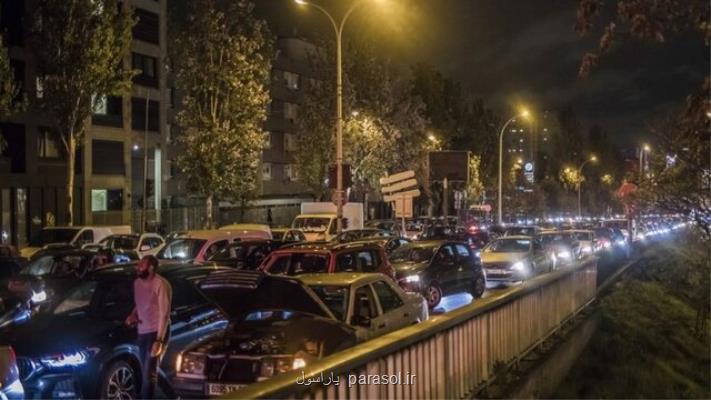 ترافیك شدید ساعتی قبل از اعمال قرنطینه سراسری در فرانسه